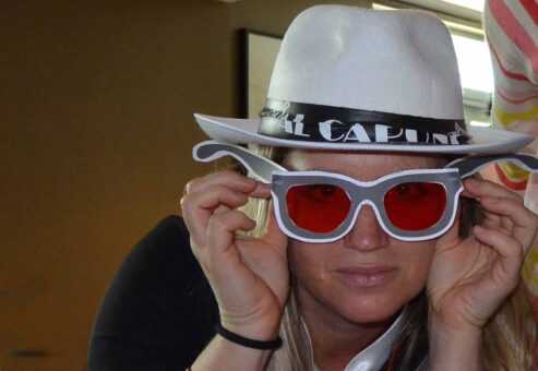 Online Escape the Mob